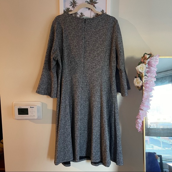 Lane Bryant V-neck Grey Mini Skater Dress - Picture 3 of 6